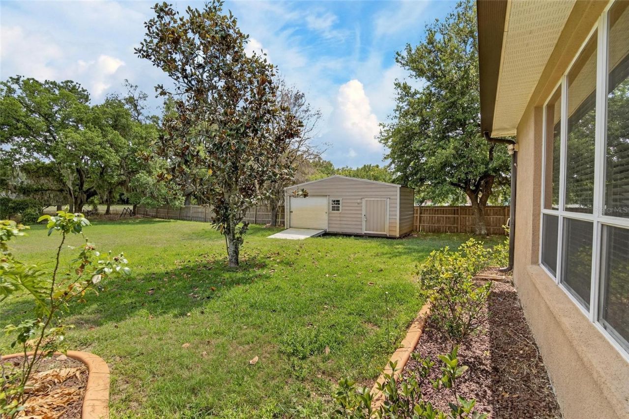 9454 Swift Creek Circle , Dover, FL 33527 Photo