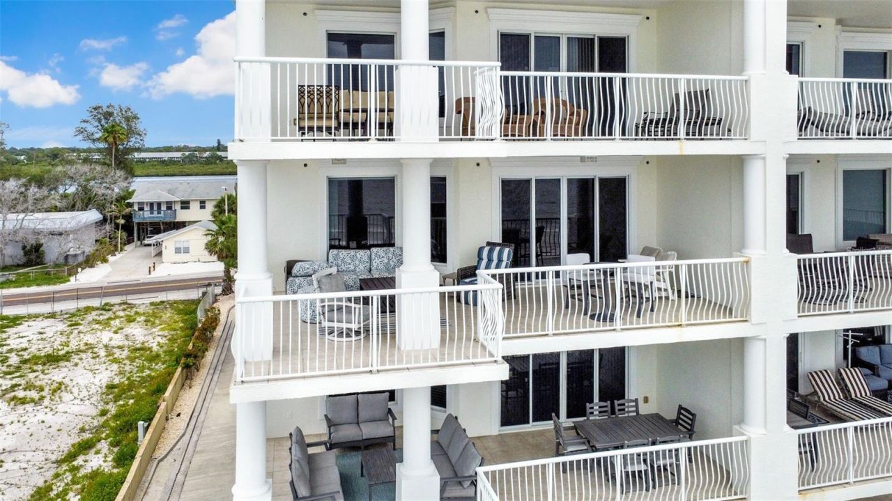 19734 Gulf Boulevard, Unit 402, Indian Shores, FL 33785 Photo