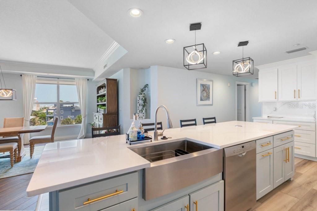 19734 Gulf Boulevard, Unit 402, Indian Shores, FL 33785 Photo