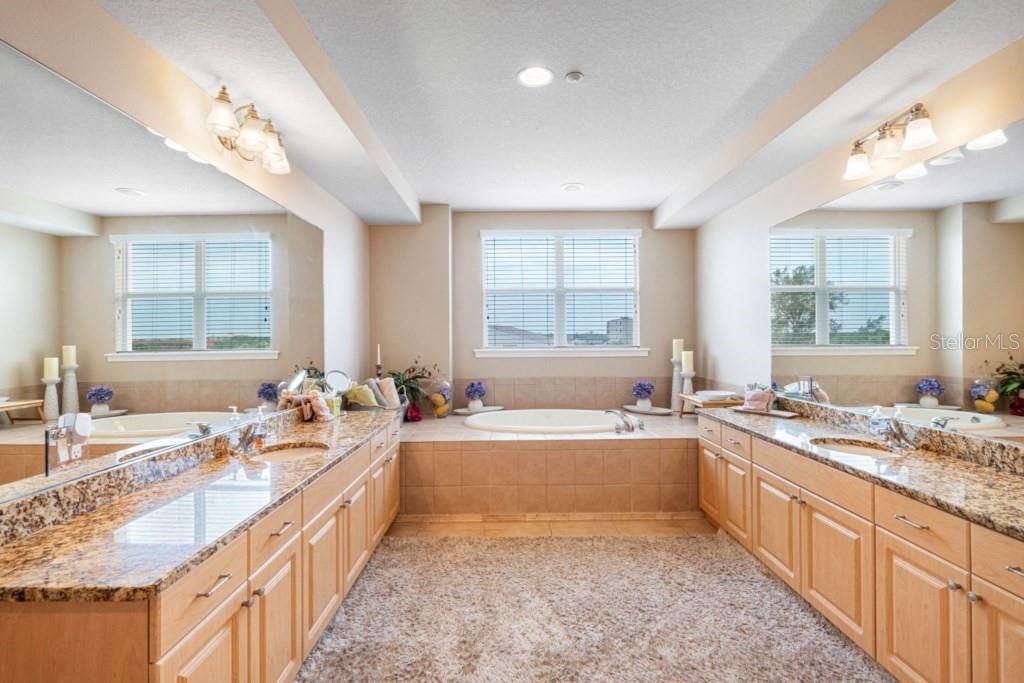 19734 Gulf Boulevard, Unit 402, Indian Shores, FL 33785 Photo