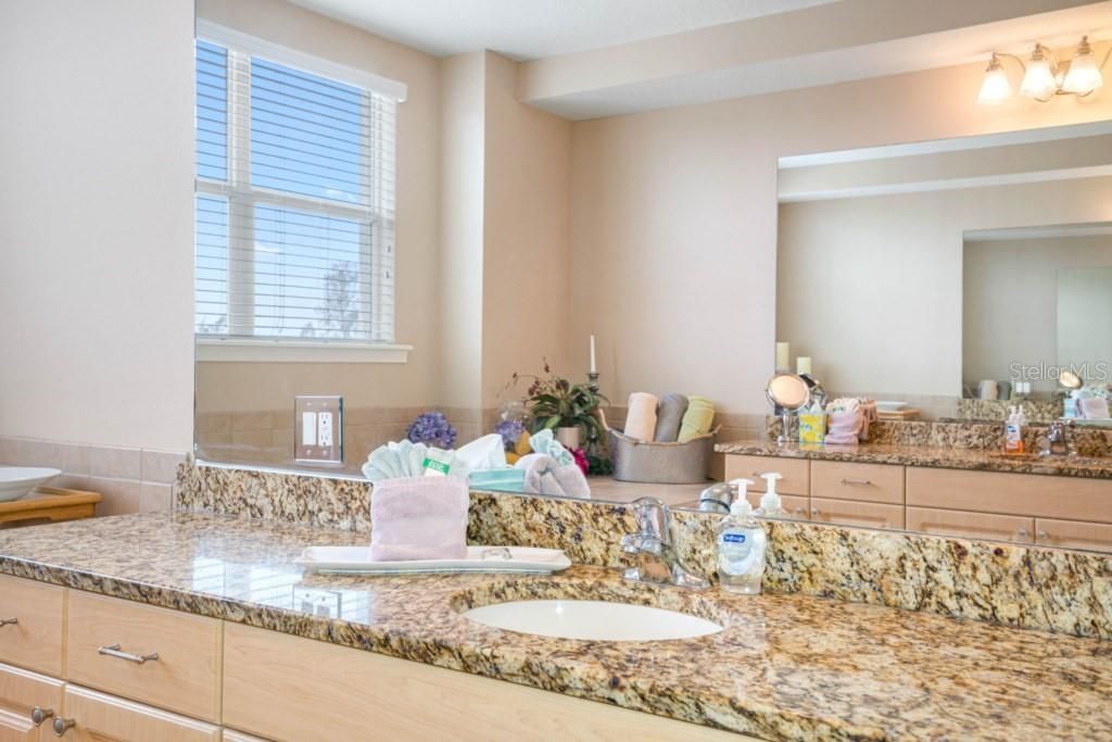 19734 Gulf Boulevard, Unit 402, Indian Shores, FL 33785 Photo