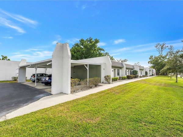 4774 LAKE BOULEVARD, Unit 9B, CLEARWATER, FL 33762