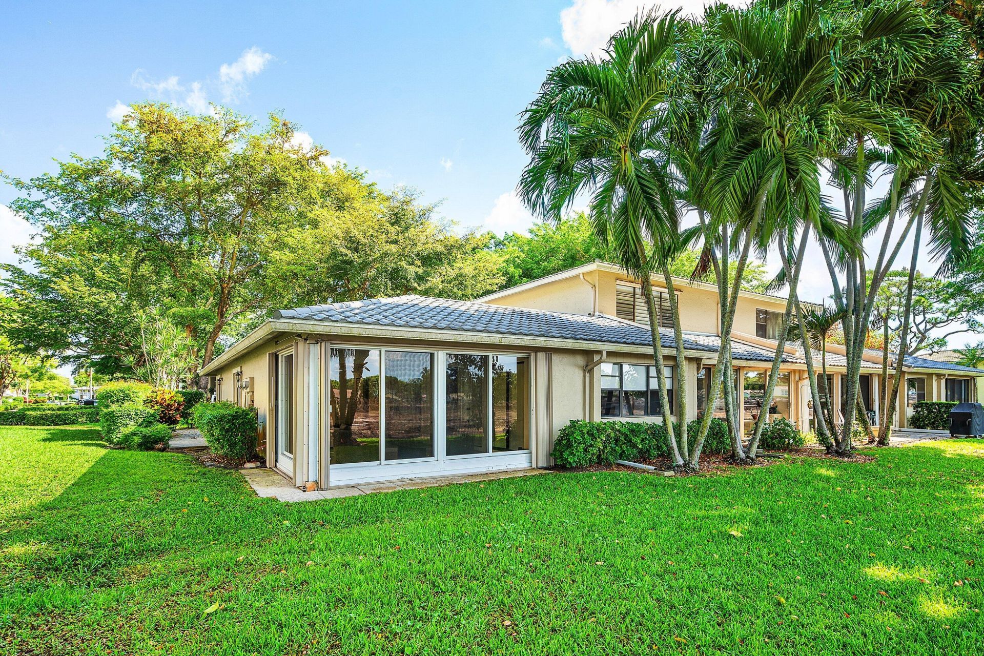 35 Westgate Lane, Unit D, Boynton Beach, FL 33436 Photo