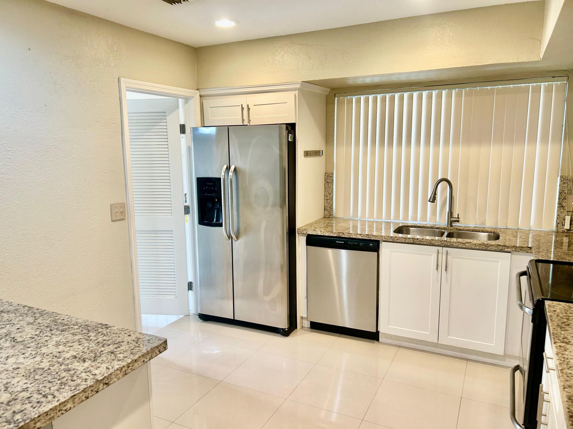 4015 W Park Road, Hollywood, FL 33021 Photo