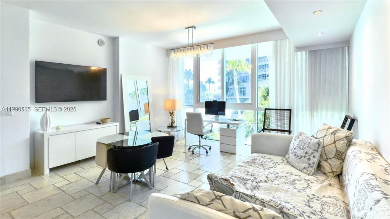 50 S Pointe Dr , Unit 504, Miami Beach, FL 33139 Photo