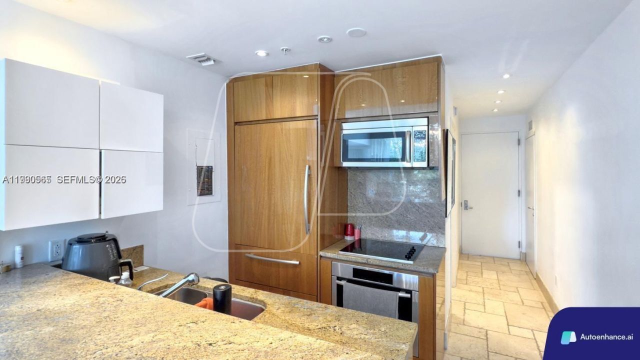 50 S Pointe Dr , Unit 504, Miami Beach, FL 33139 Photo