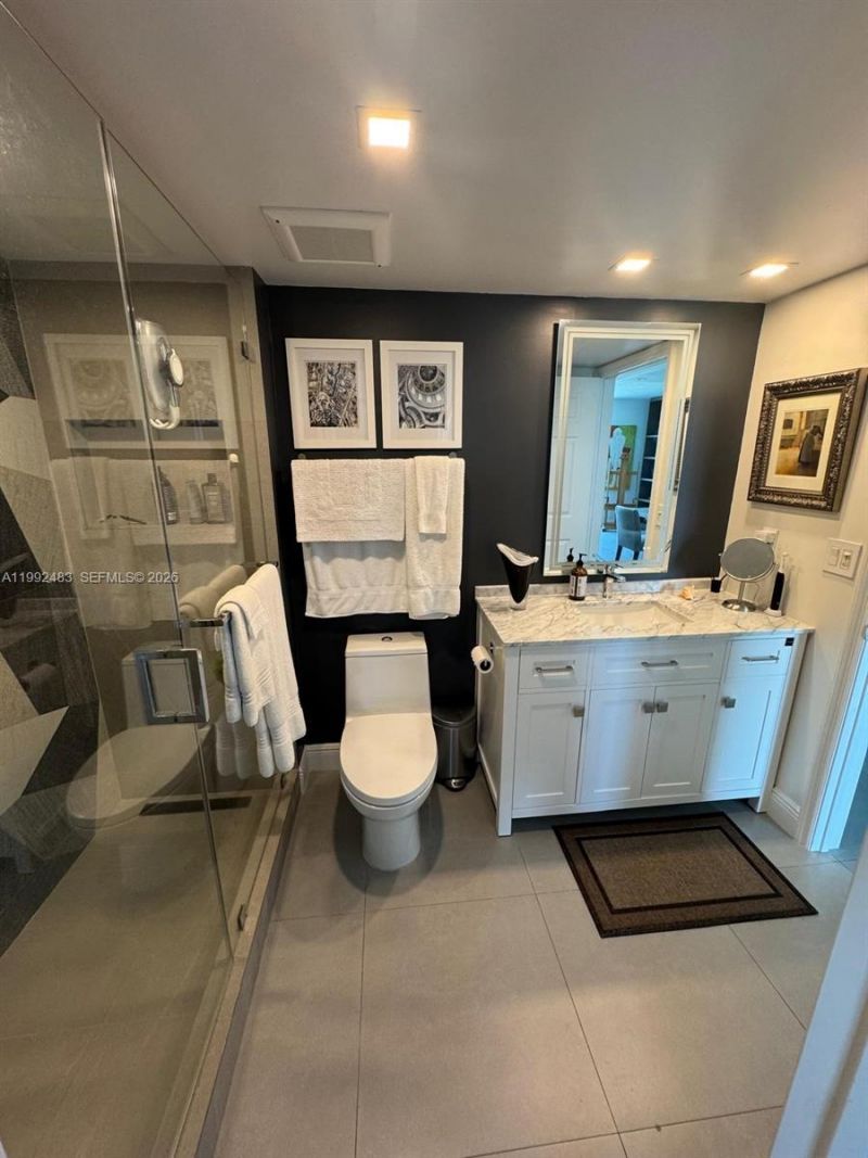 3000 Coral Way , Unit 919, Miami, FL 33145 Photo