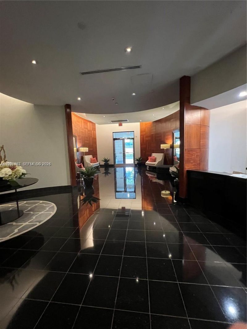 3000 Coral Way, Unit 919, Miami, FL 33145 Photo