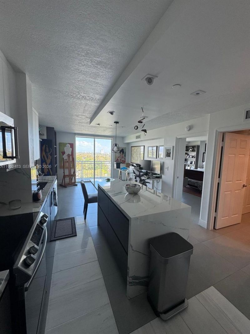 3000 Coral Way, Unit 919, Miami, FL 33145 Photo