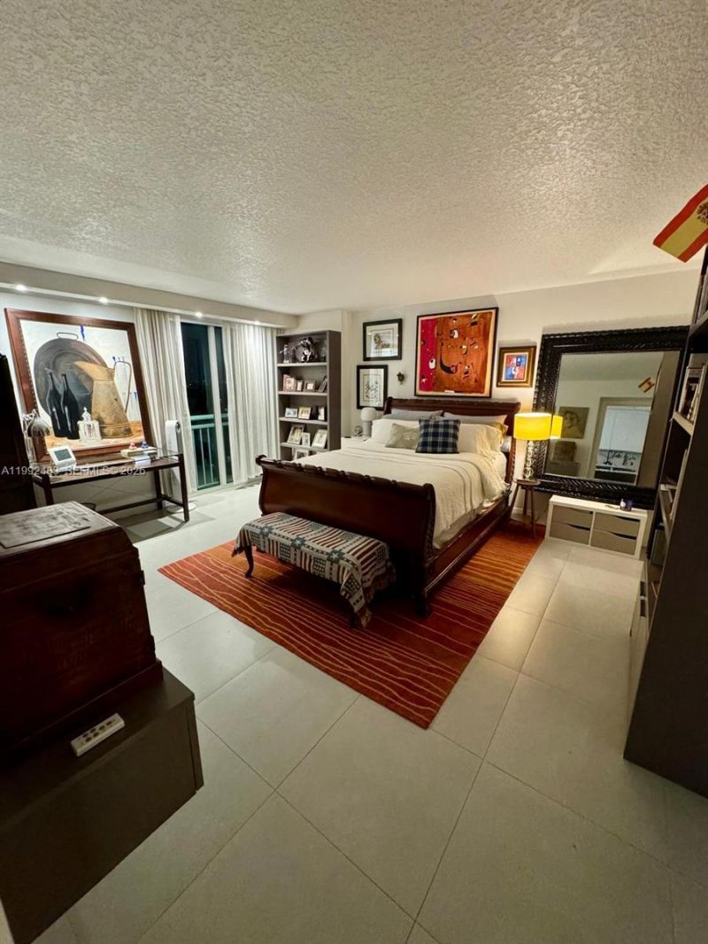 3000 Coral Way , Unit 919, Miami, FL 33145 Photo