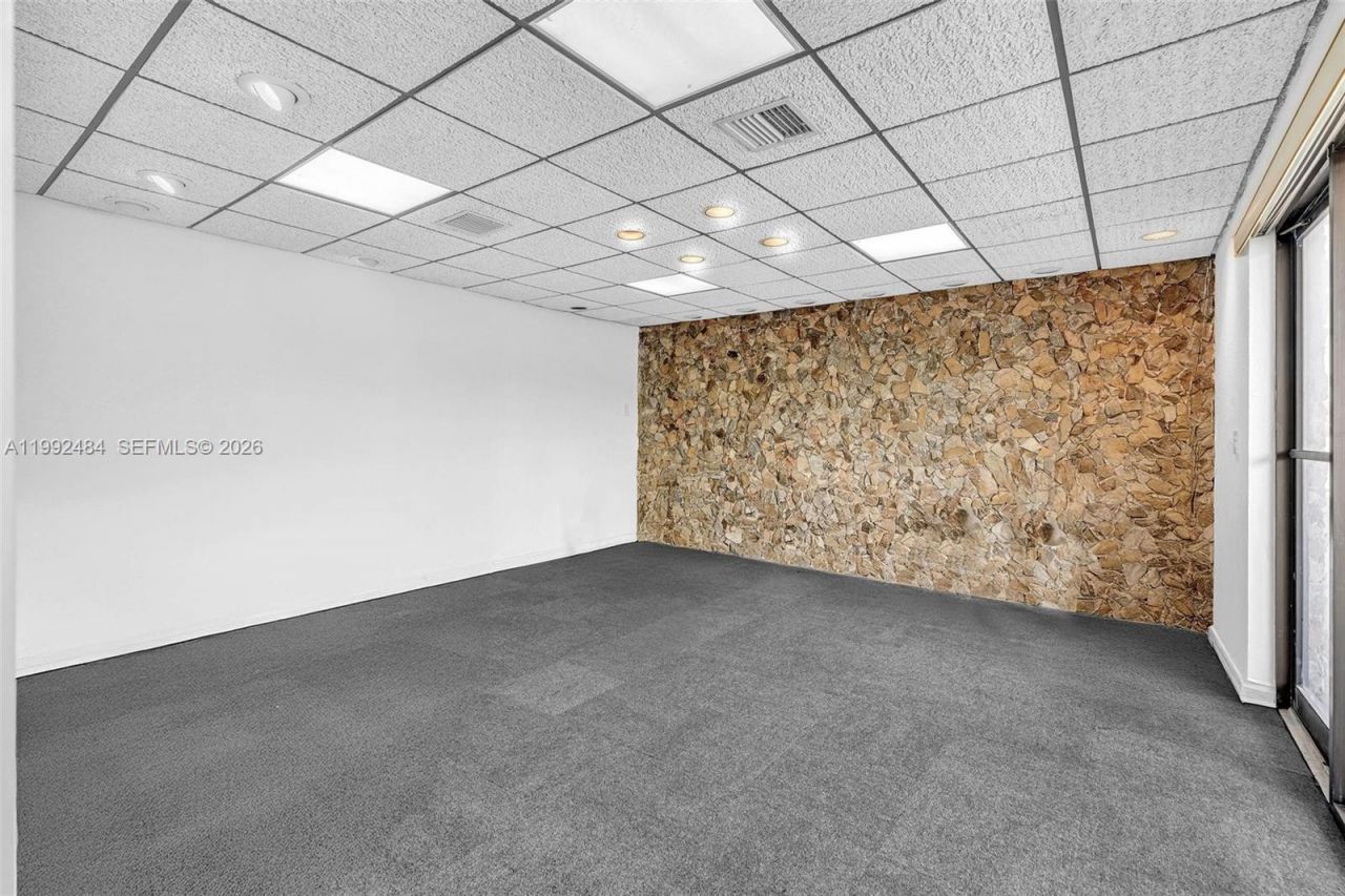 201 N University Dr , Unit 17A, Plantation, FL 33324 Photo