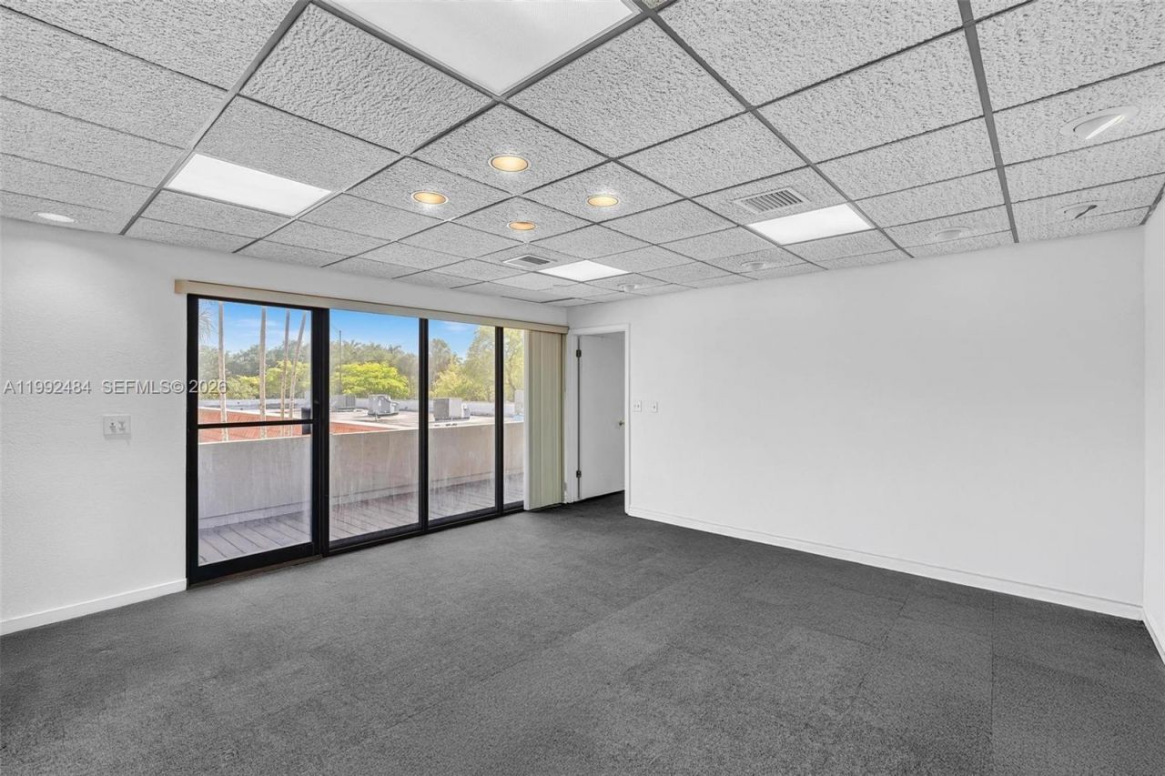 201 N University Dr , Unit 17A, Plantation, FL 33324 Photo