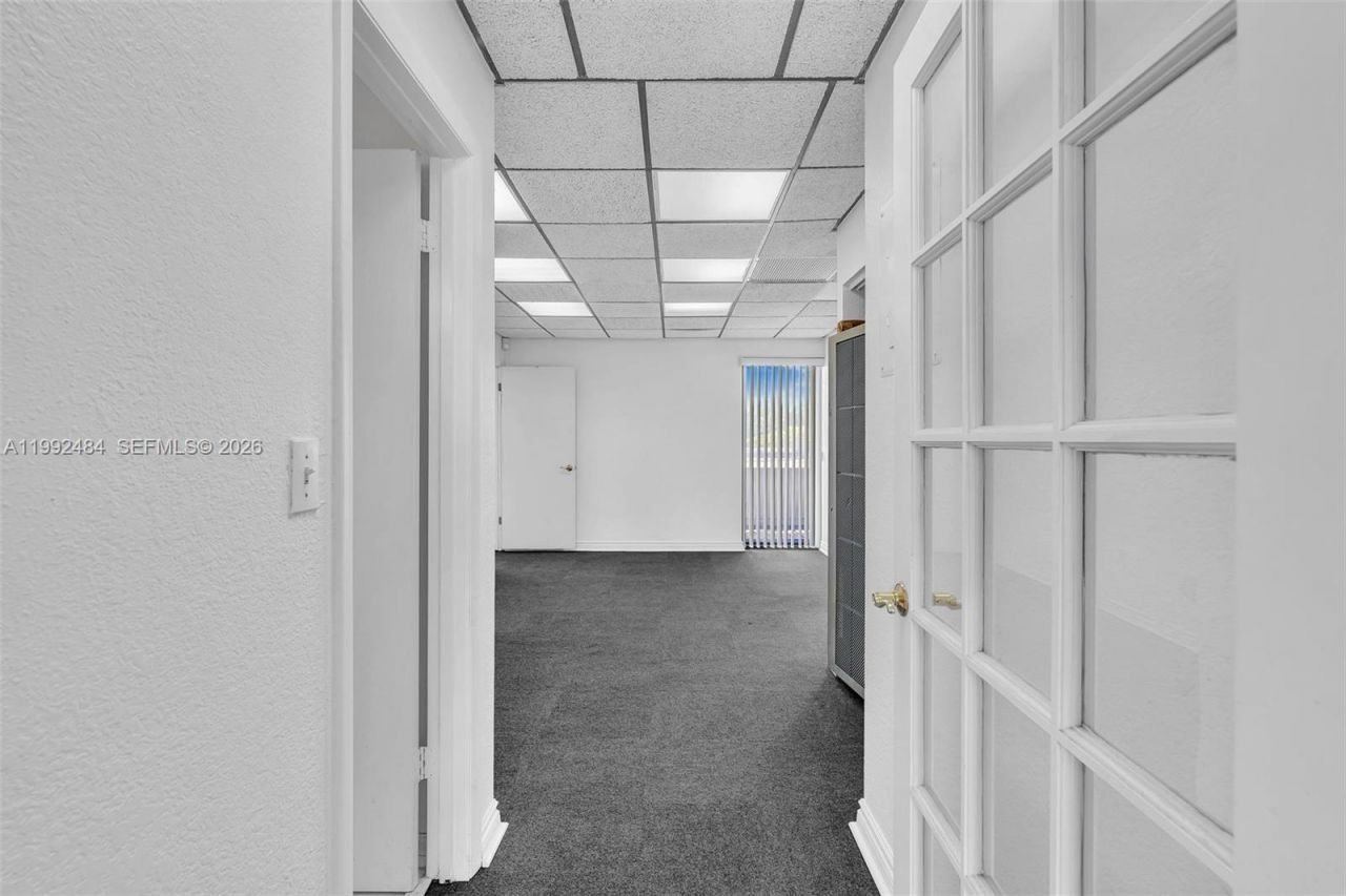 201 N University Dr , Unit 17A, Plantation, FL 33324 Photo