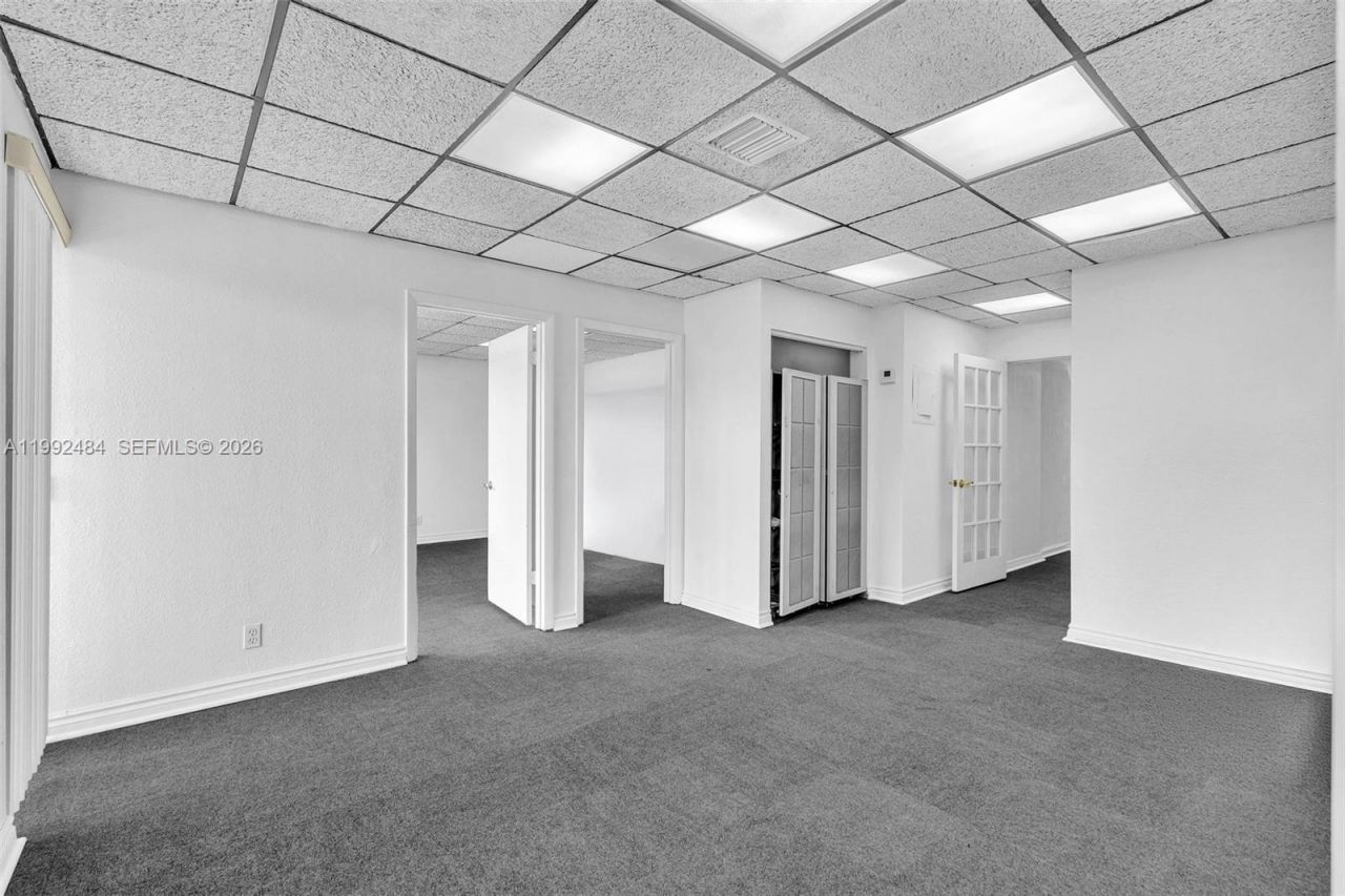 201 N University Dr , Unit 17A, Plantation, FL 33324 Photo