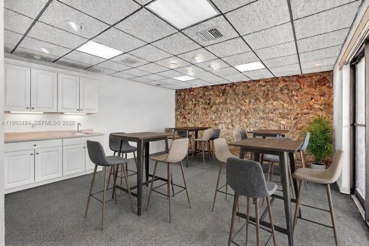 201 N University Dr , Unit 17A, Plantation, FL 33324 Photo