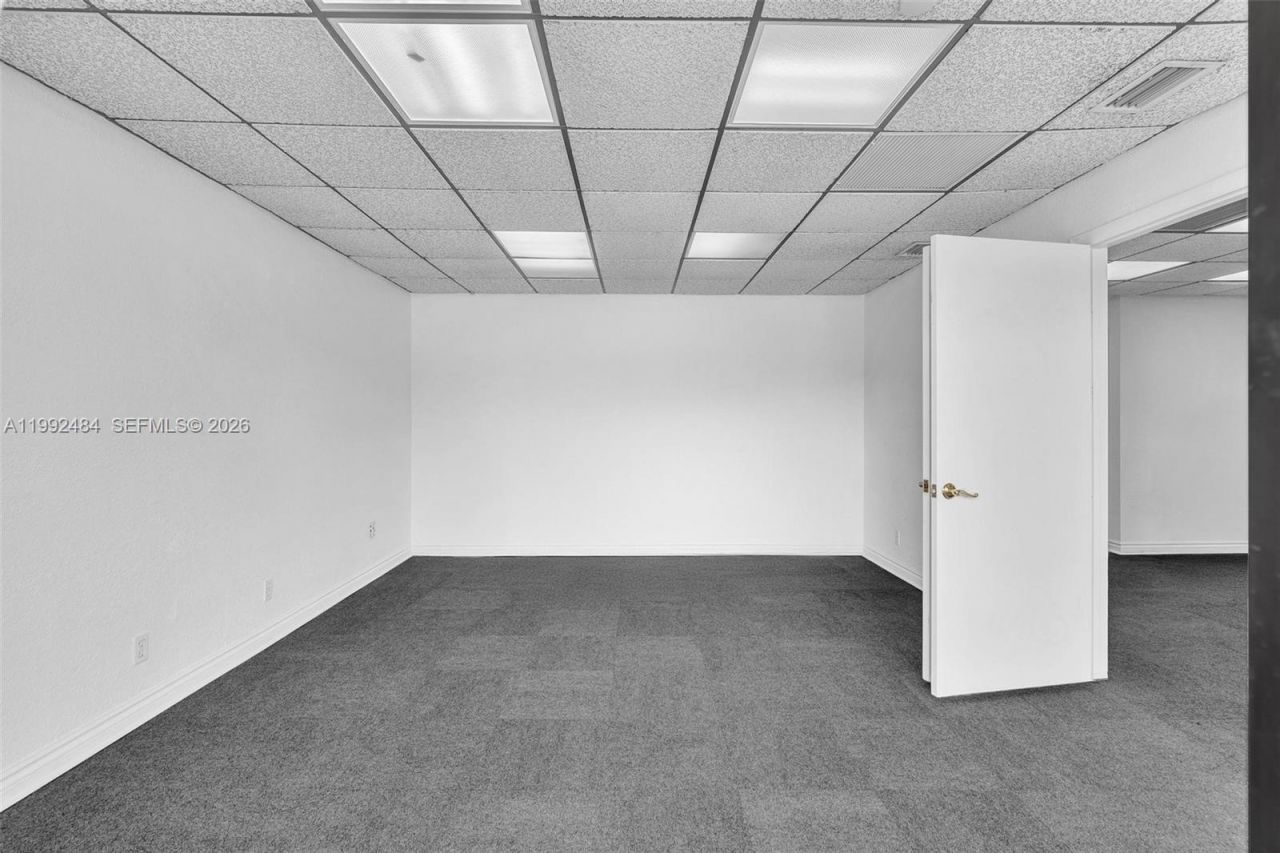 201 N University Dr , Unit 17A, Plantation, FL 33324 Photo