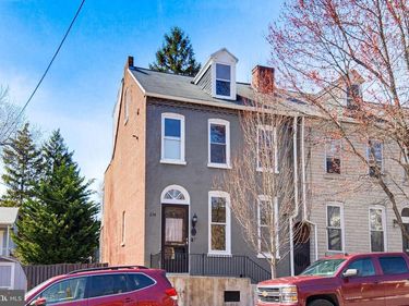 114 N CHARLOTTE STREET, LANCASTER, PA 17603