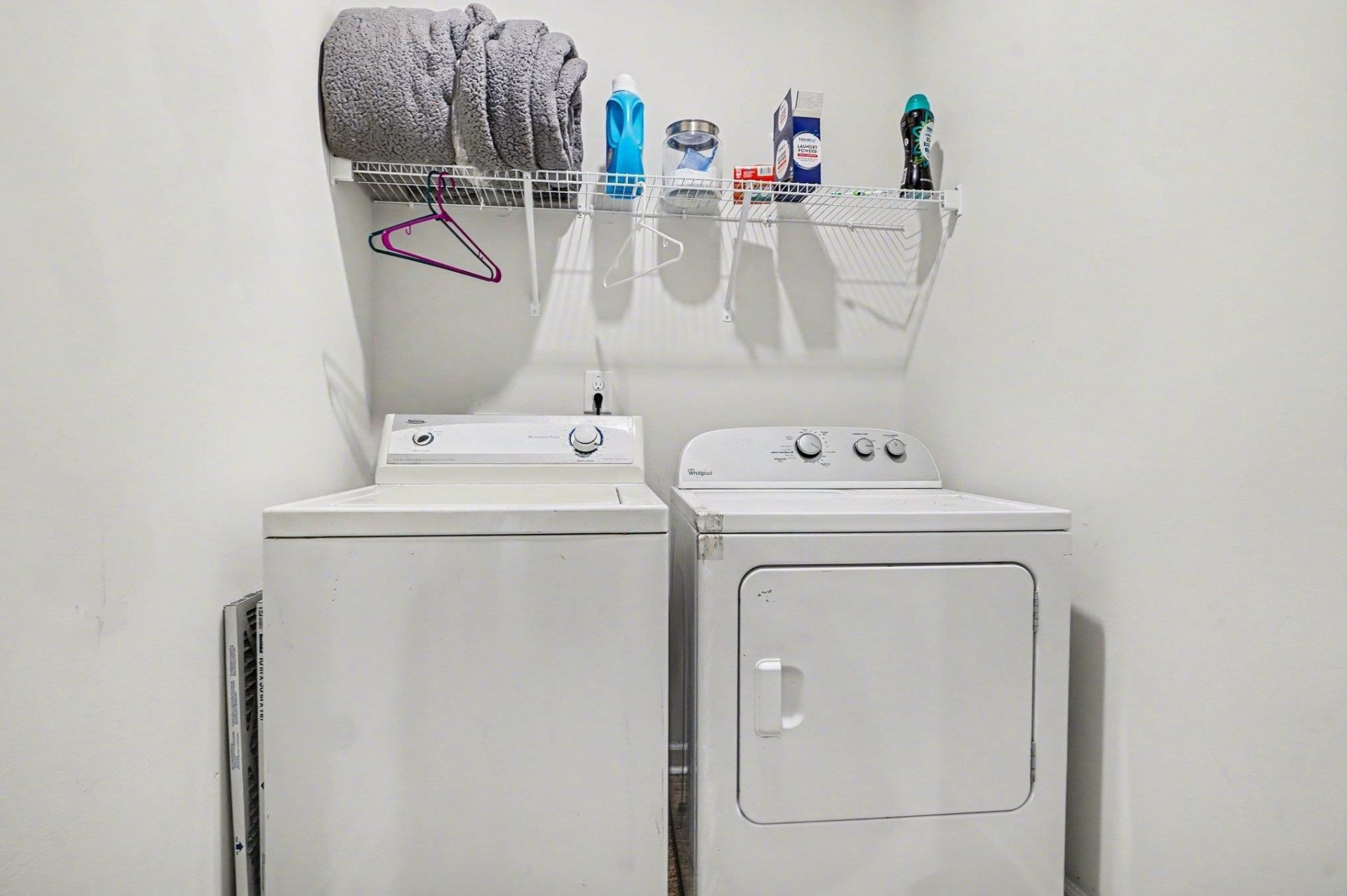 245 Craigflower Ct. Photo 12