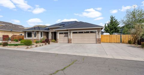 1824 Amberwood Drive, Carson City, NV 89703 Photo