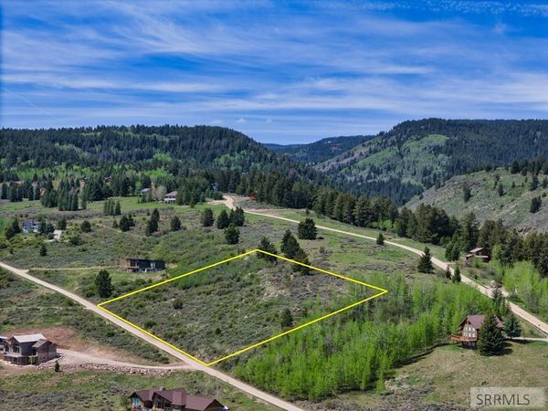 2401 Grandview Drive, TETONIA, ID 83452