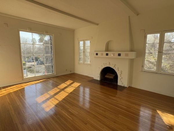 1553 S Durango Avenue, Los Angeles, CA 90035