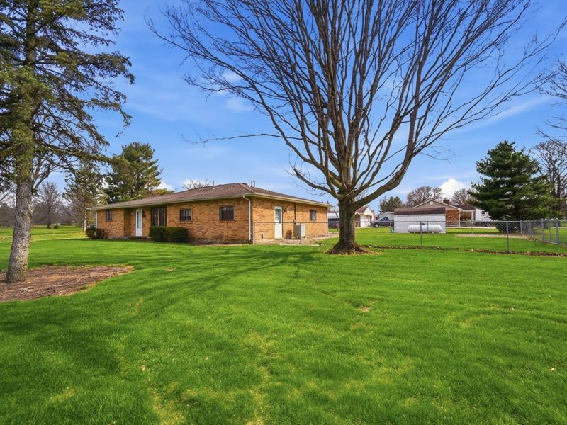 6020 Studebaker Road, Tipp City, OH 45371 Photo 2