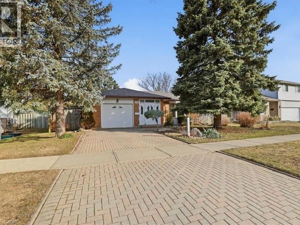 176 WISSLER Road, Waterloo, ON N2K2X4