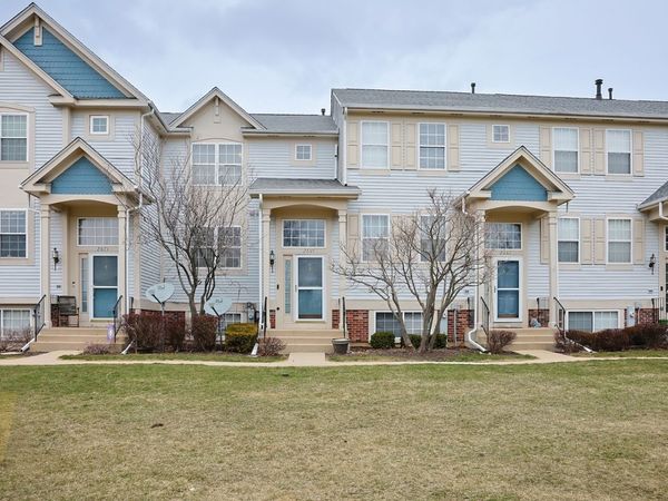 2669 N Augusta Drive , Wadsworth, IL 60083