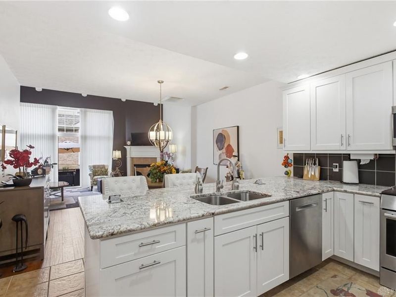 432 Shaw Farm Lane, Kettering, OH 45429 Photo 4