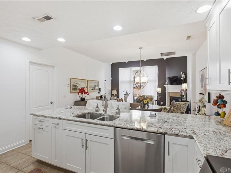 432 Shaw Farm Lane, Kettering, OH 45429 Photo 7