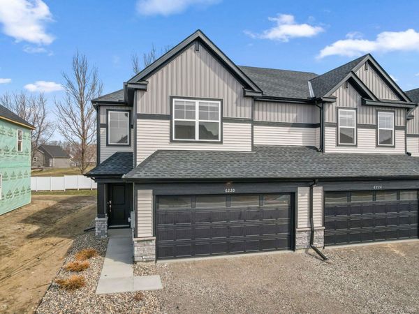 6220 205th Street N, Forest Lake, MN 55025