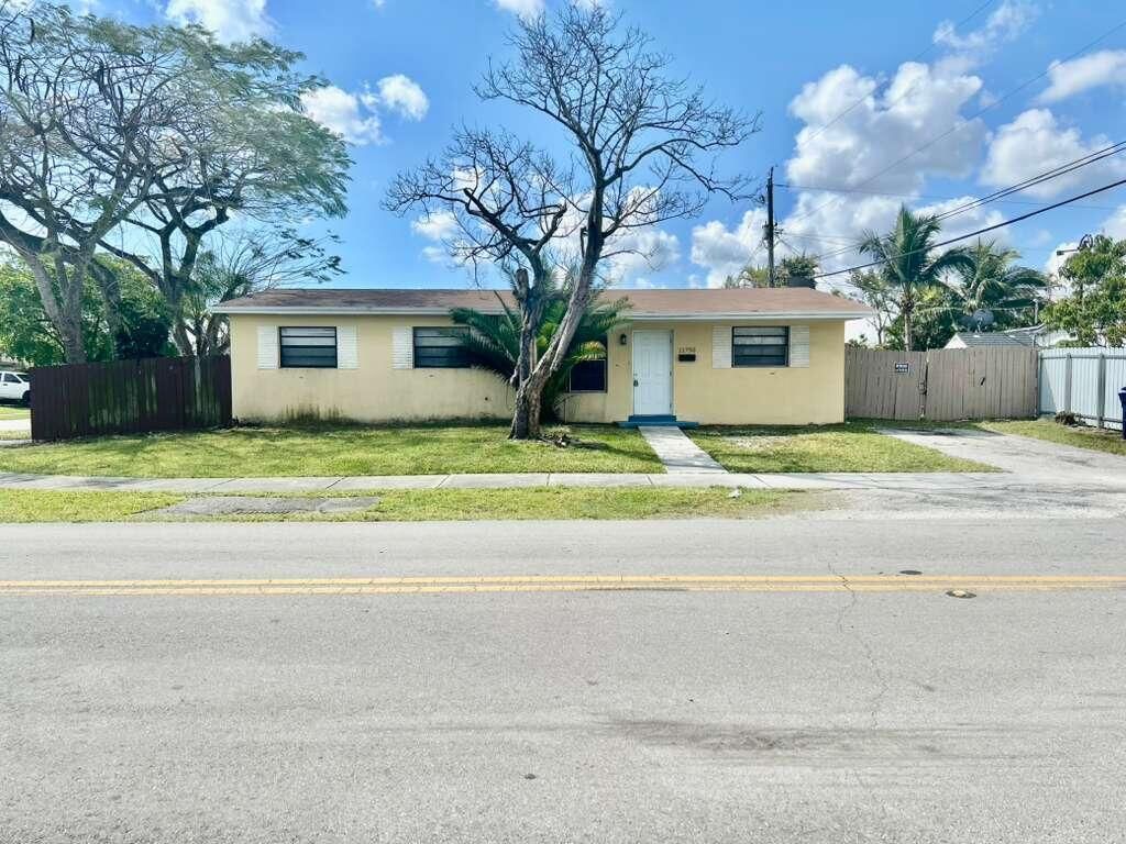 11750 SW 171st Terrace, Miami, FL 33177 Photo