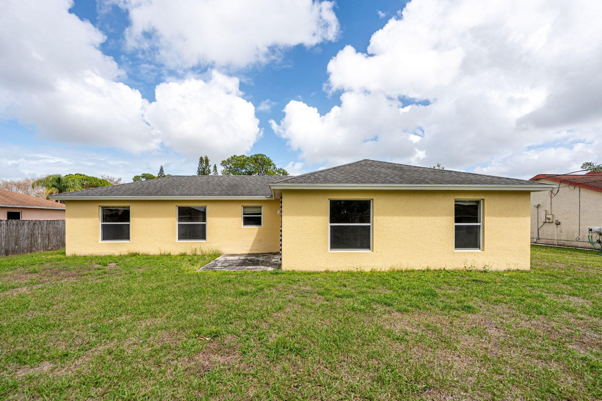 1566 SE Sutton Street, Port Saint Lucie, FL 34983 Photo