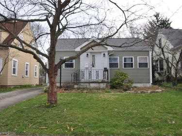 175 Harcourt Drive, Akron, OH 44313