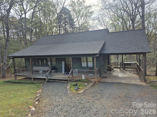 324 Pinecrest Circle, Troy, NC 27371