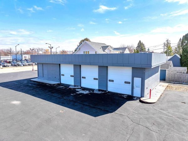 446 N Main STREET, Fond Du Lac, WI 54935