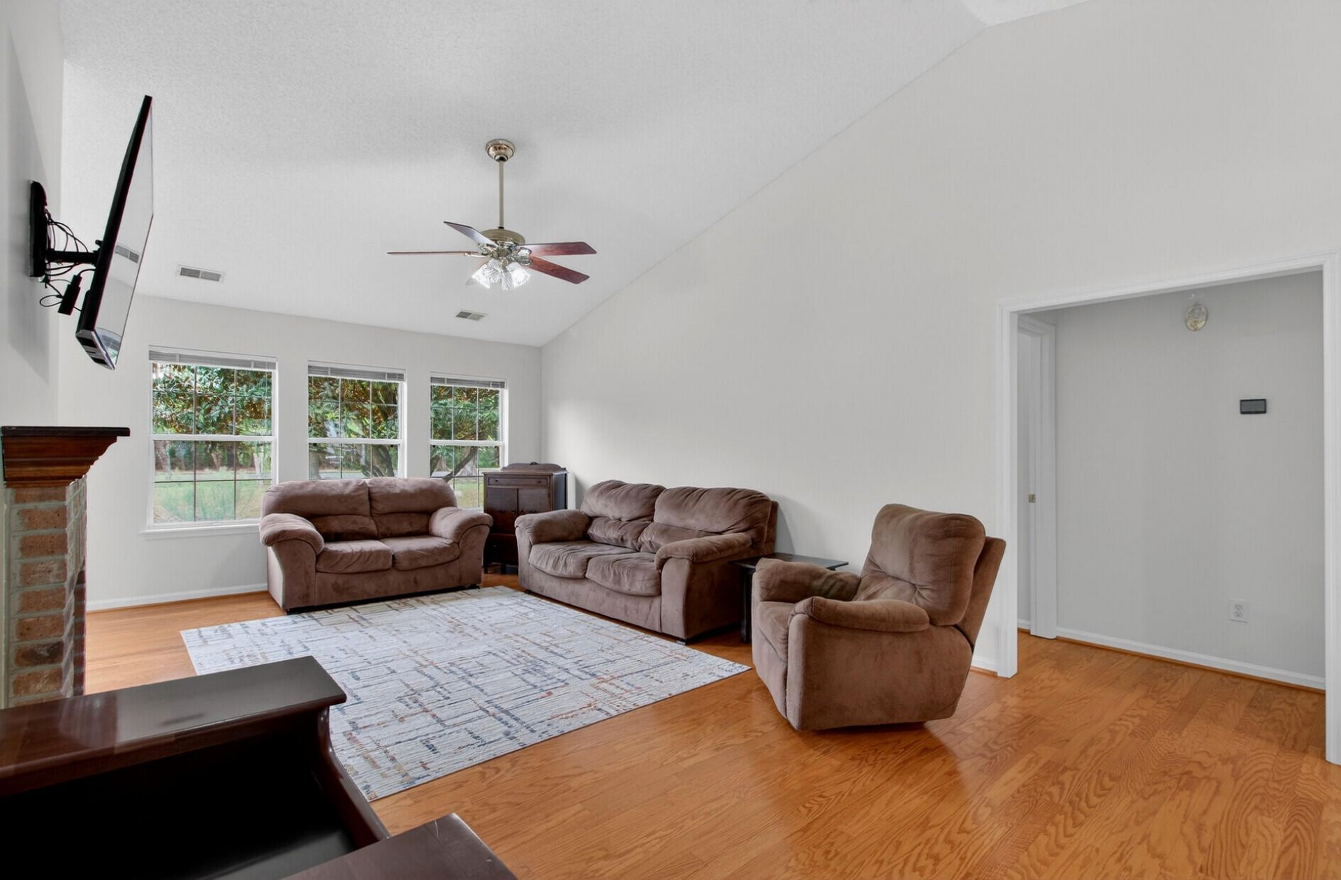 3224 Hunters Rest Drive Photo 9