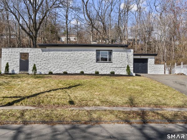 55 Englewood , New Haven, CT 06515