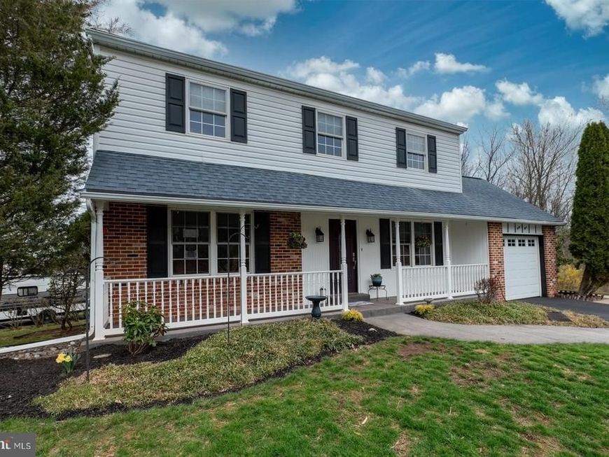 45 Iroquois Drive , Royersford, PA 19468 Main Photo