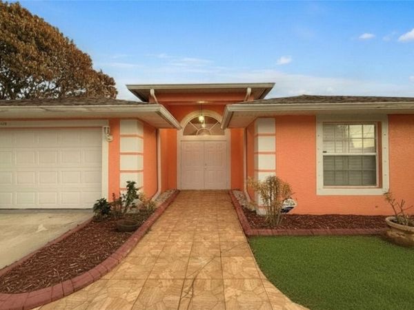 430 SE Thanksgiving Avenue, Port St Lucie, FL 34984