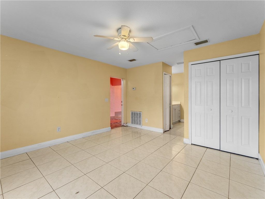430 SE Thanksgiving Avenue, Port Saint Lucie, FL 34984 Photo