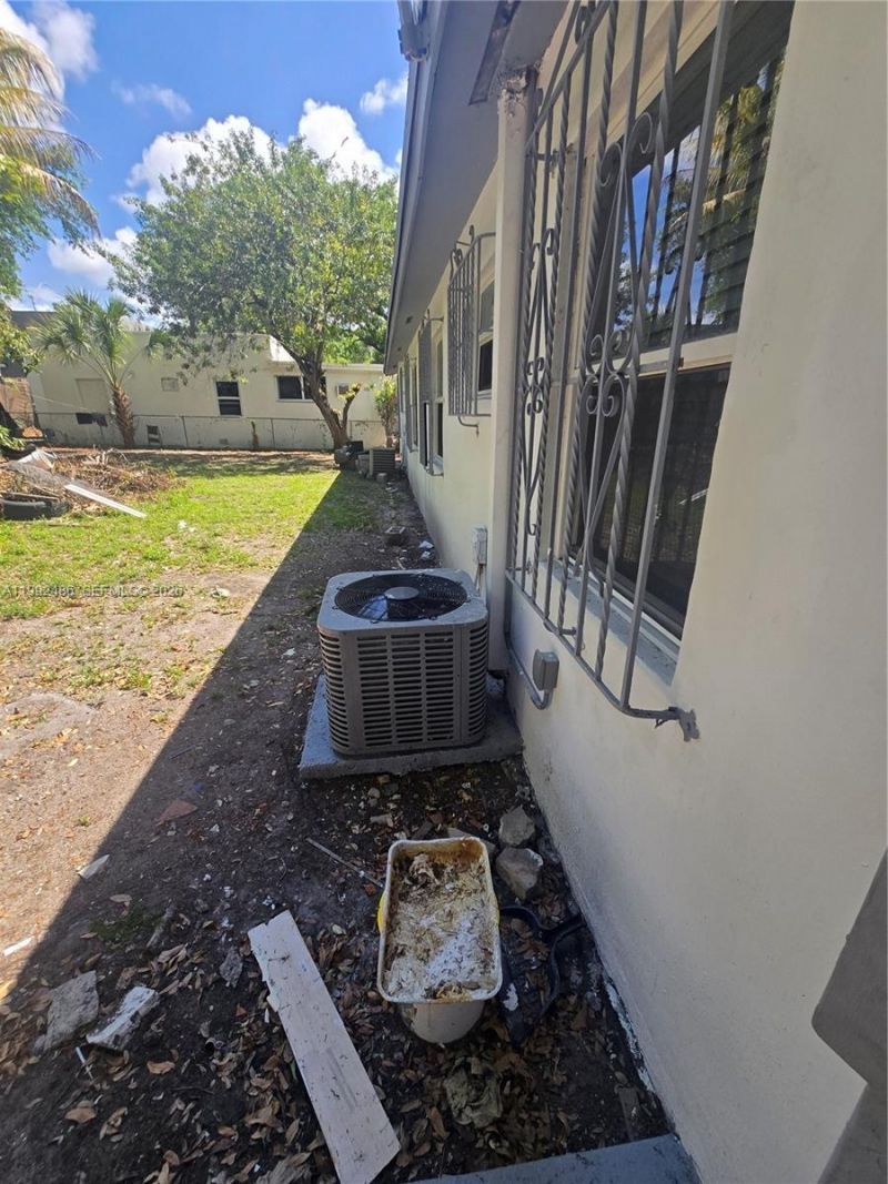 6231 NE 1st Ave , Unit 2, Miami, FL 33138 Photo