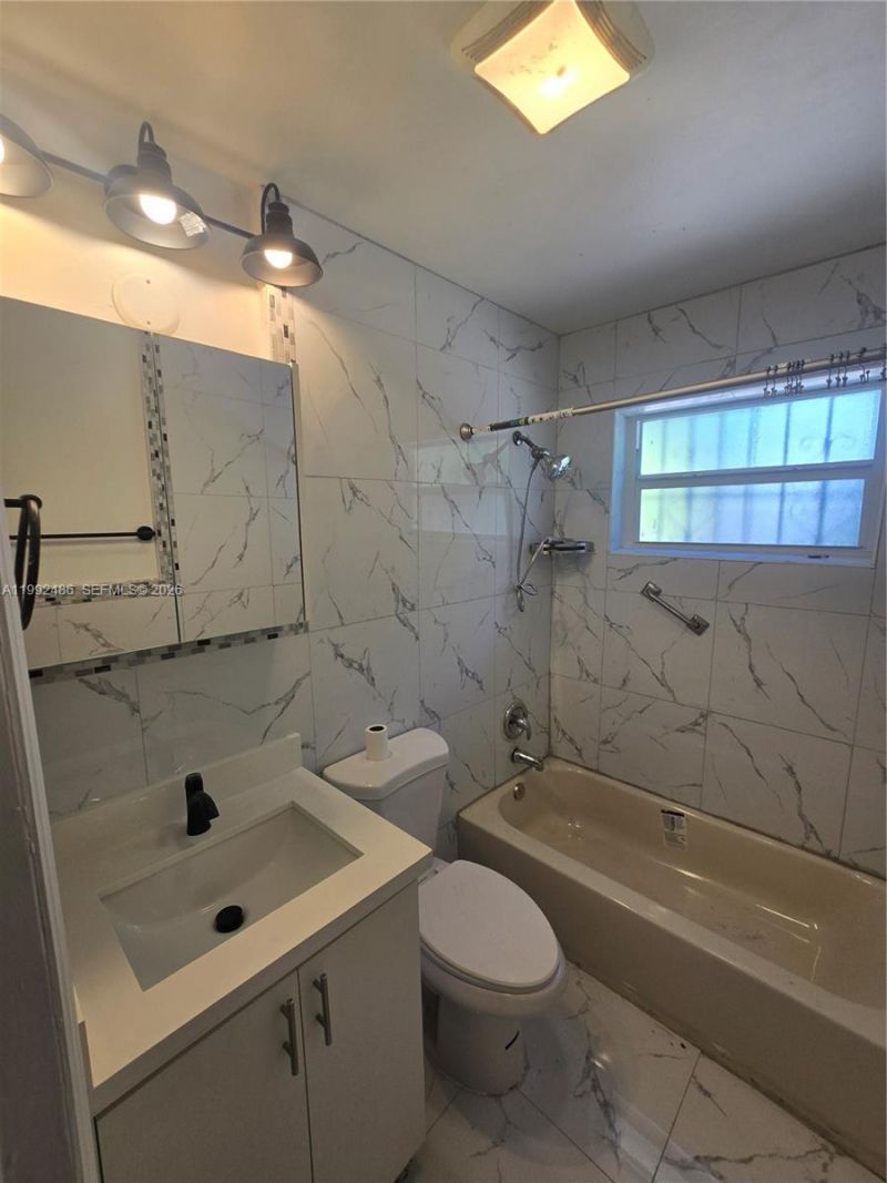 6231 NE 1st Ave , Unit 2, Miami, FL 33138 Photo