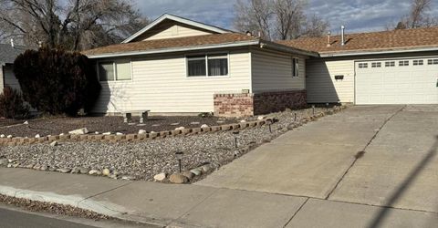 950 Sage View Drive, Sparks, NV 89434 Photo