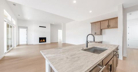 7386 Misty Springs Drive, Unit Windsong 8, Sparks, NV 89436 Photo