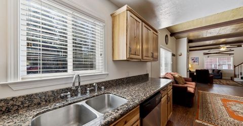 1089 Bowers Avenue, South Lake Tahoe, CA 96150 Photo