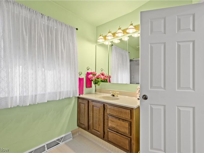 52 Hilda Circle, Bloomingdale, OH 43910 Photo 24