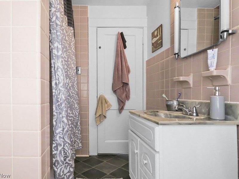 2144 Ridgewood Avenue, Alliance, OH 44601 Photo 25