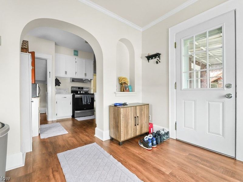 2144 Ridgewood Avenue, Alliance, OH 44601 Photo 3