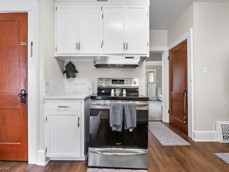 2144 Ridgewood Avenue, Alliance, OH 44601 Photo 5